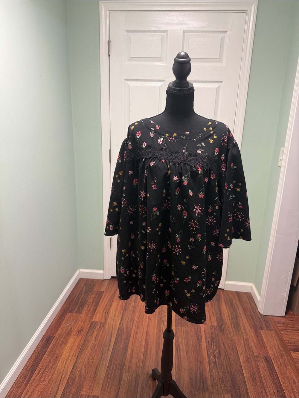 Lane Bryant Black Floral Smocked Tunic